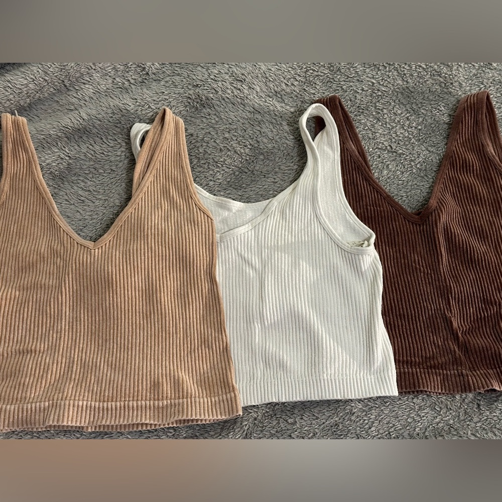 3 piece tank top set, colors- gold, dark brown, and white